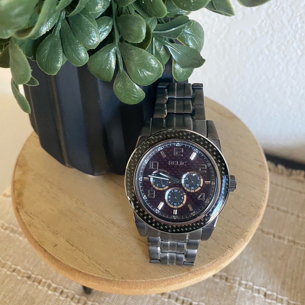 Relic Gunmetal Men’s Chronograph Watch